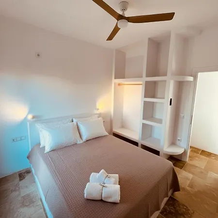 Aria Kampos (Antiparos)